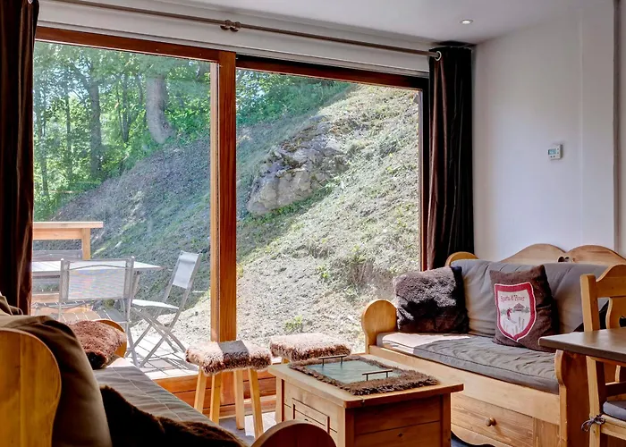 Calme Proche Remontees Mecaniques A 1550 - Fr-1-514-42